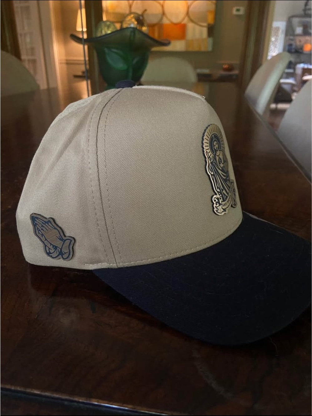 Beige and black Two-Tone Snapback Cap with San Judas Metal Emblem